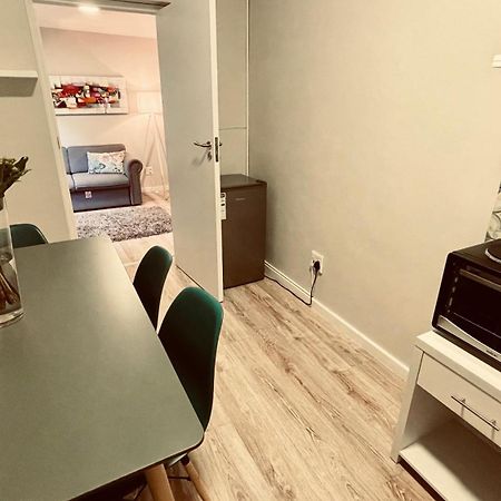 Cozy Apartments In Belgrade, Cukarica, Zeleznik, Free Parking And Wifi Habitación foto